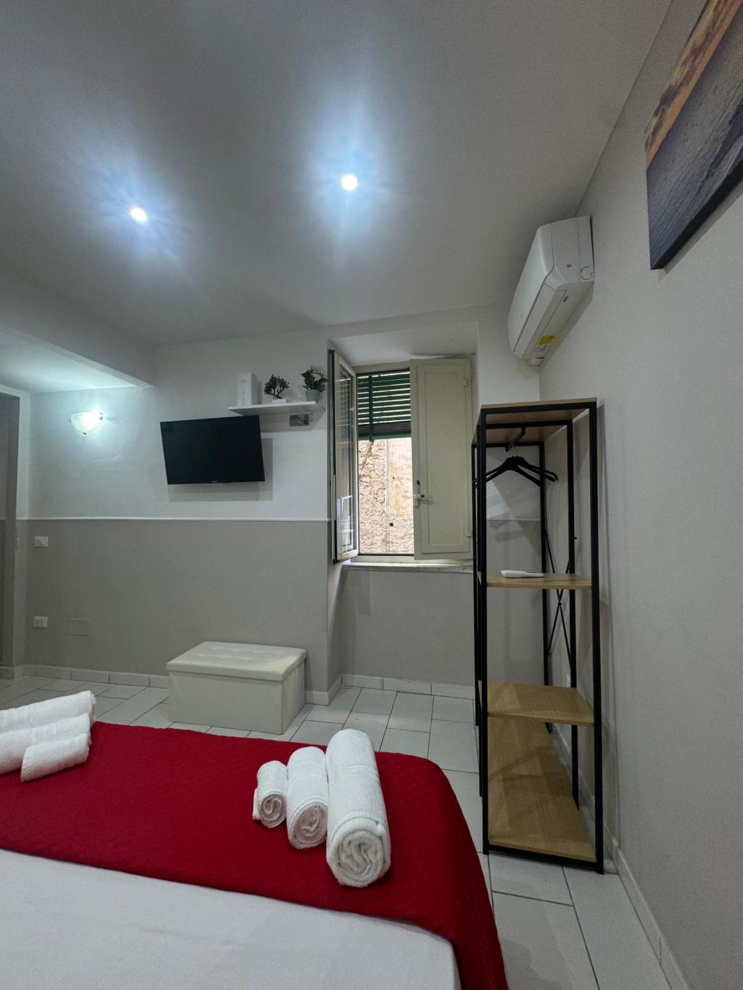 Chez Moi Naples
